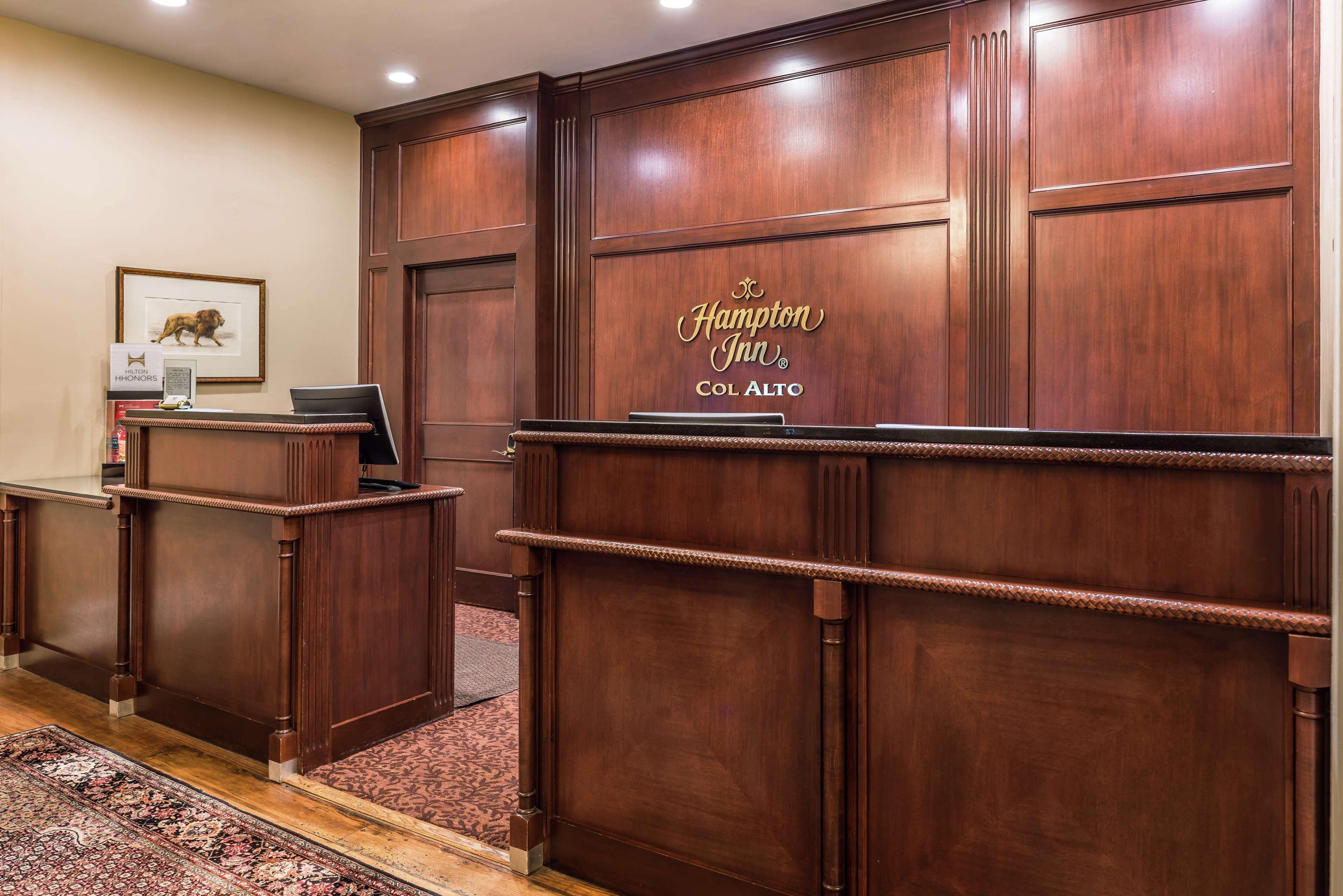 Hampton Inn Lexington Historic Area Экстерьер фото